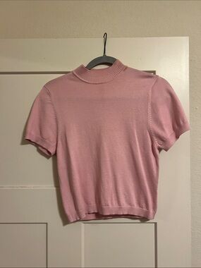 Cropped Short Sleeve Pink Sweater